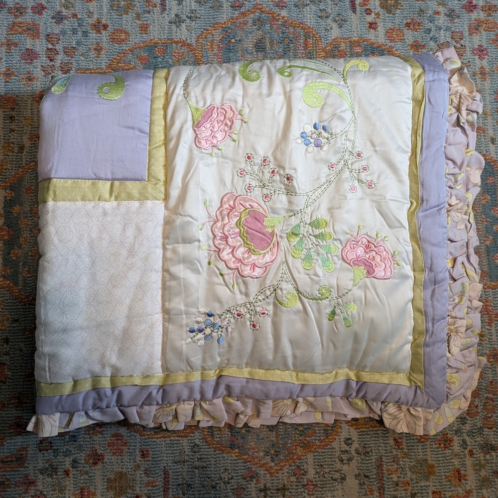 Girls Floral Comforter Blanket Embroidered Patchwork Small bed crib converted - Picture 5 of 5